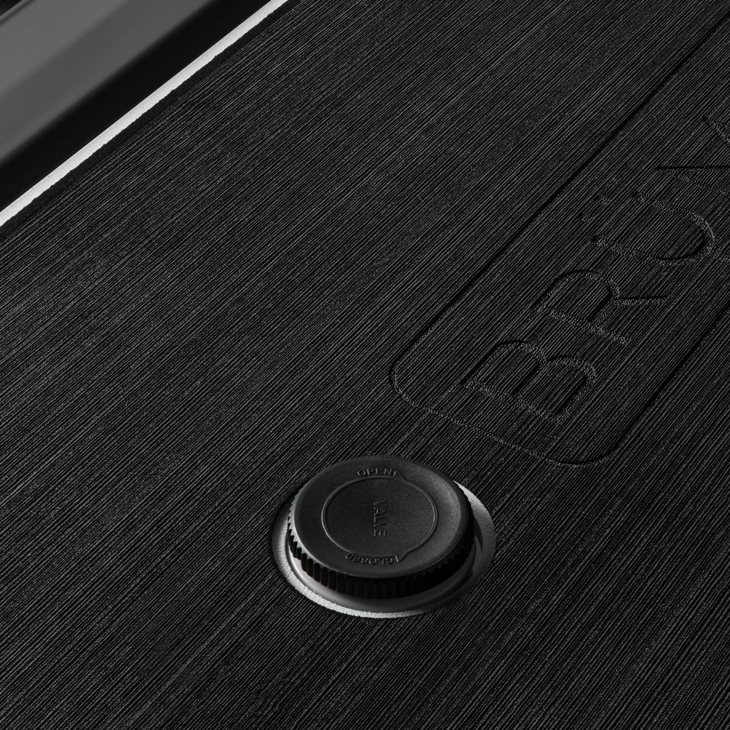BrüTank 35qt V8 image 11